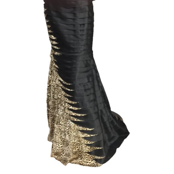 Clarisse Size 8 Black/Leopard Print Mermaid Gown - Picture 9 of 14